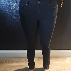 Women's Black Skinny Jeans